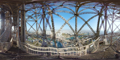 「Paris l’envers du décor : la Tour Eiffel 」（パリの舞台裏：エッフェル塔）